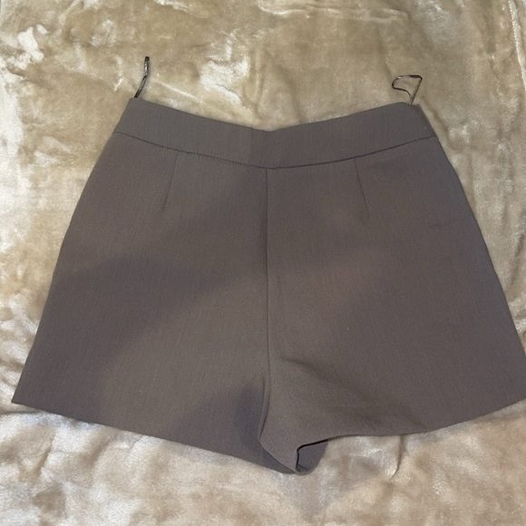 Women’s Zara - Picture 2 of 2